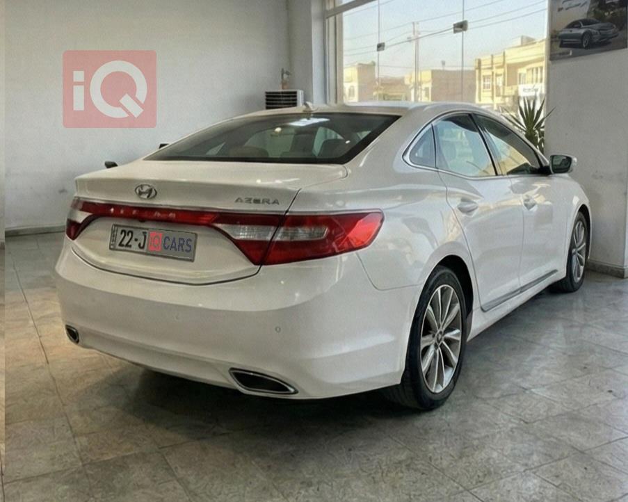 هيونداي أزيرا